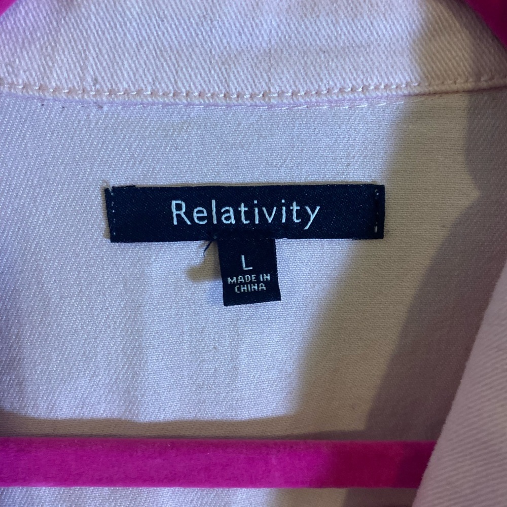 Pink jacket - Picture 3 of 6